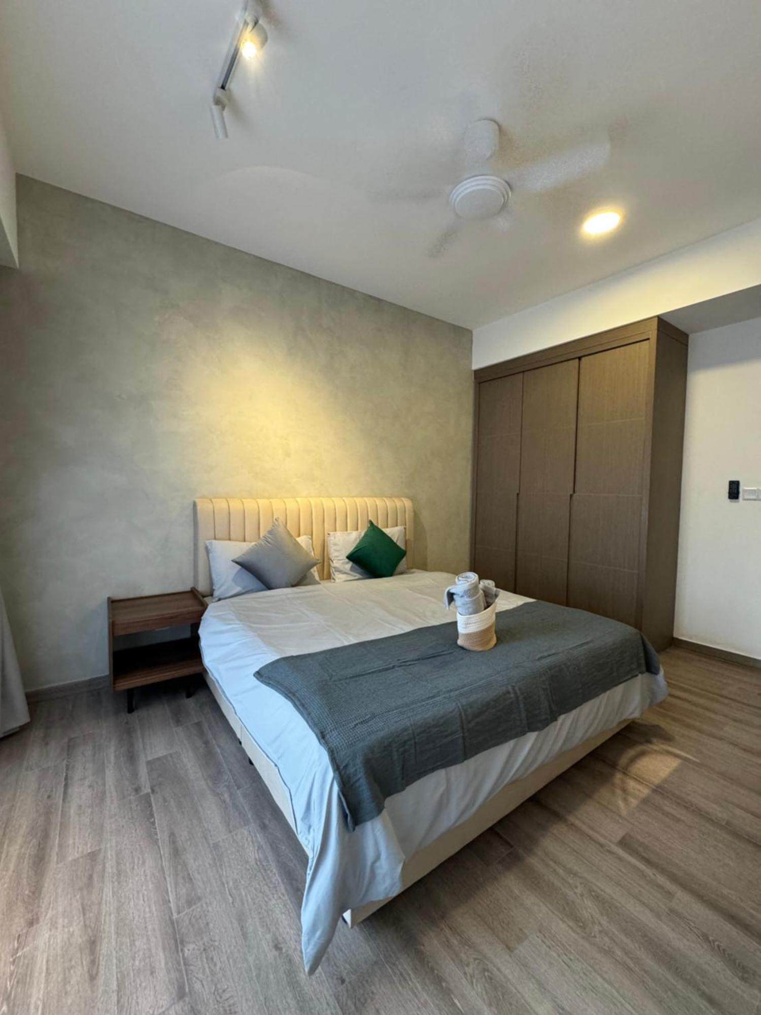 Agile Lux Kl Apartment