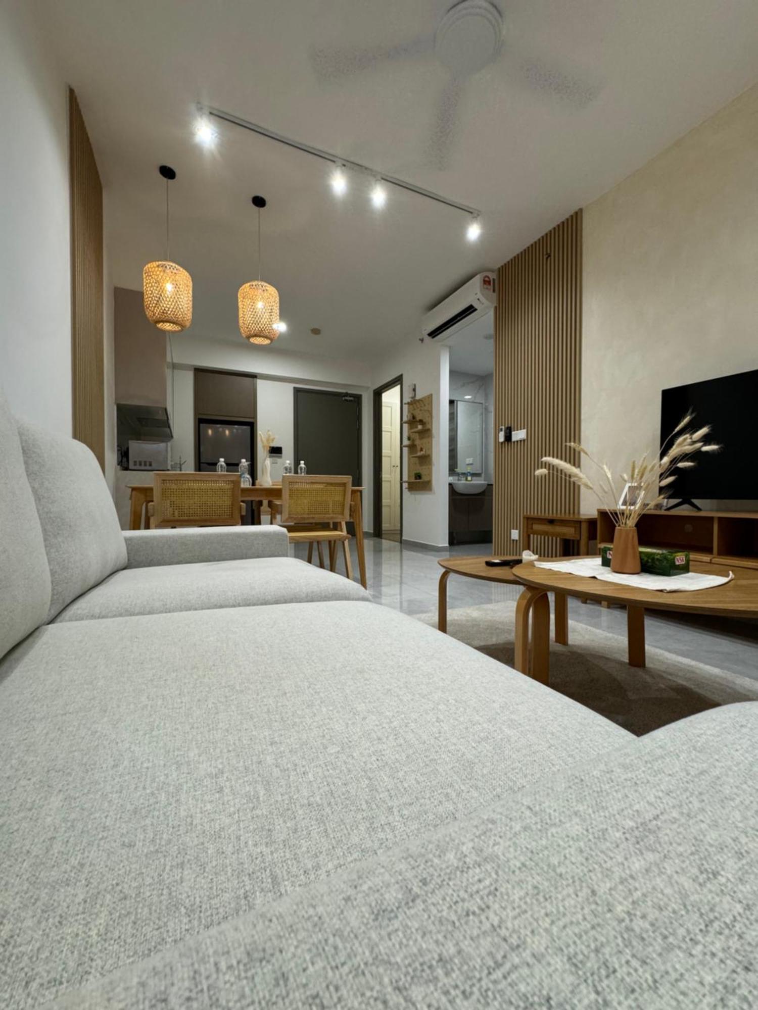 Agile Lux Kl Apartment Kuala Lumpur