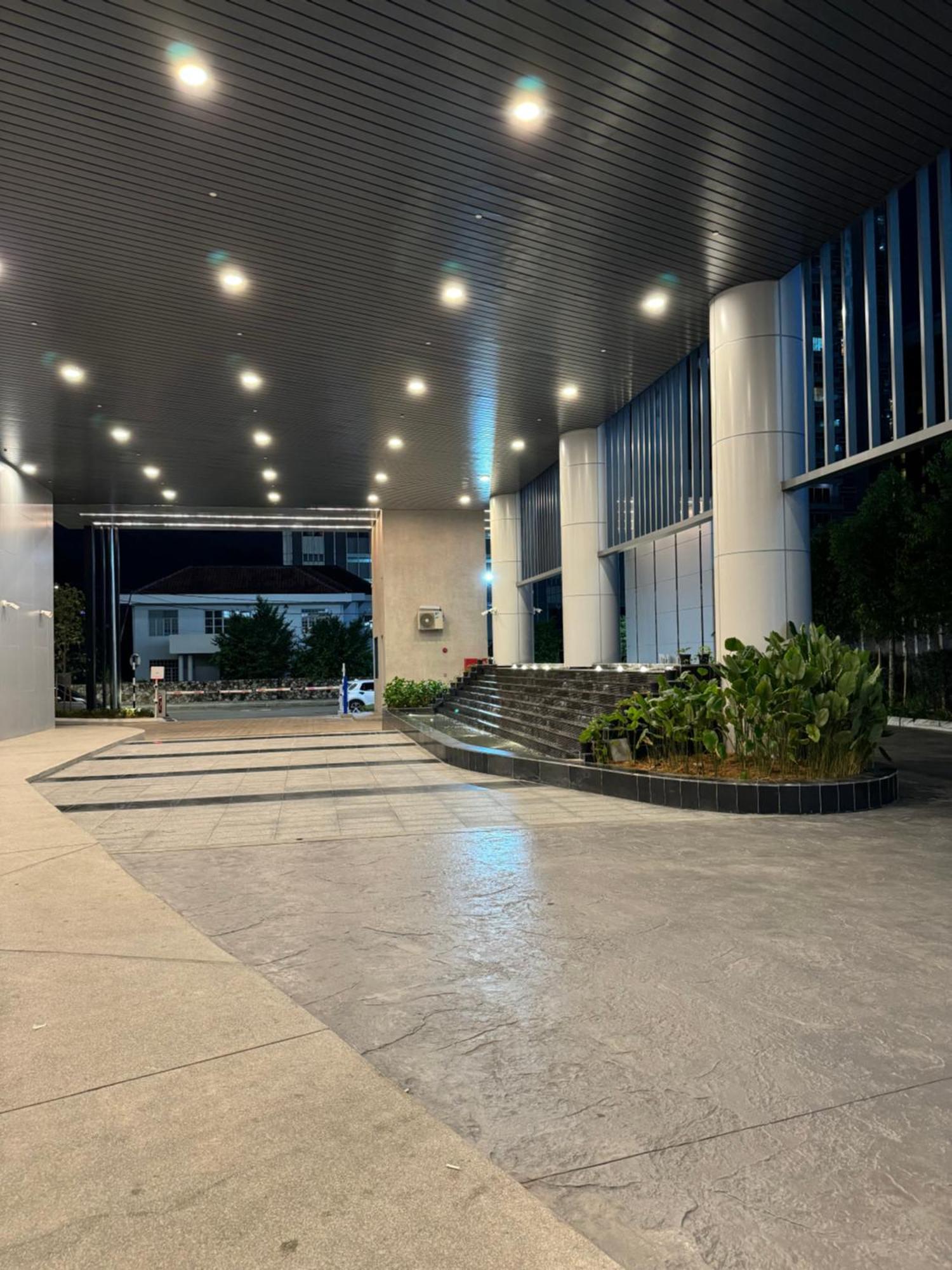 Agile Lux Kl Pangsapuri